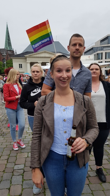 ../fotos/csd_oldenburg_2019/2019-06-15 13.00.06.jpg